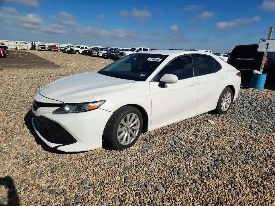 4T1B11HK0JU055653 2018 TOYOTA CAMRY-0