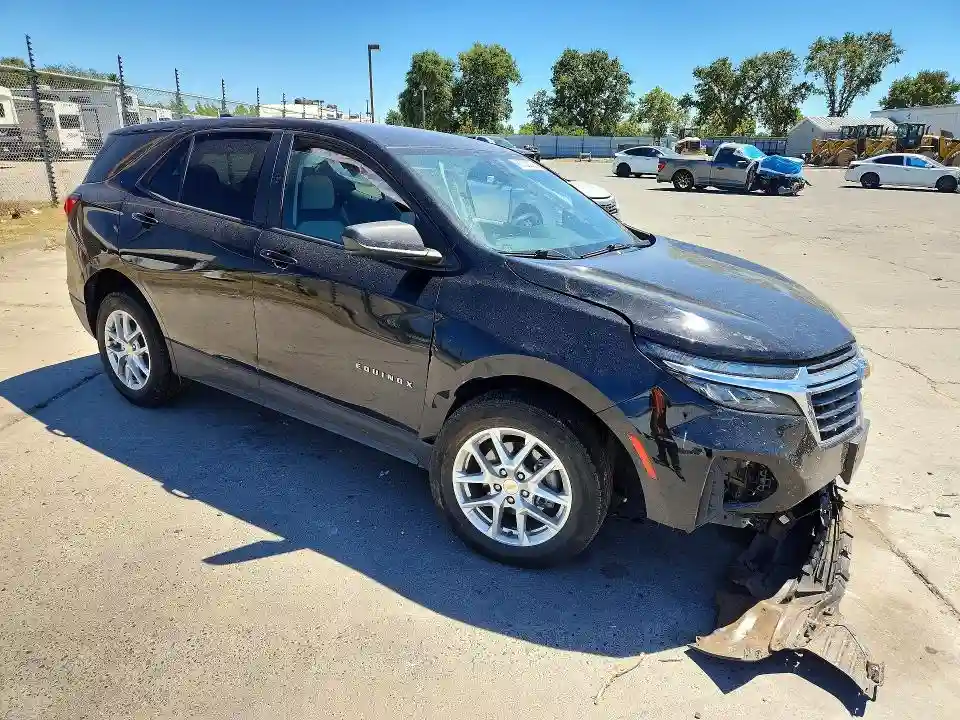 2GNAXSEV1N6153427 2022 CHEVROLET EQUINOX-3