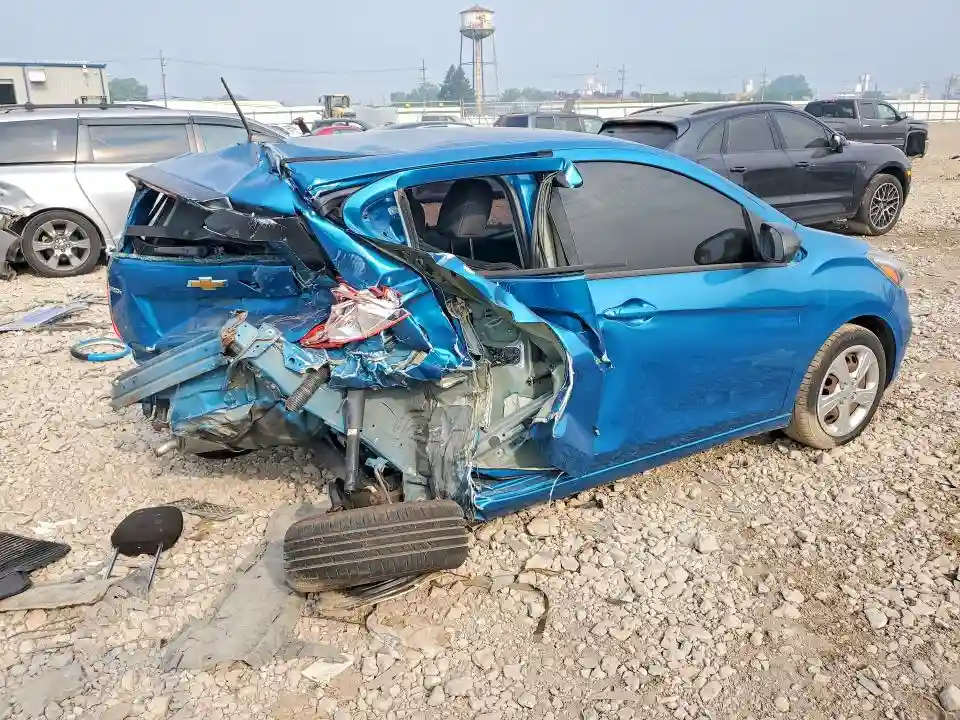 KL8CB6SA9KC764911 2019 CHEVROLET SPARK-2