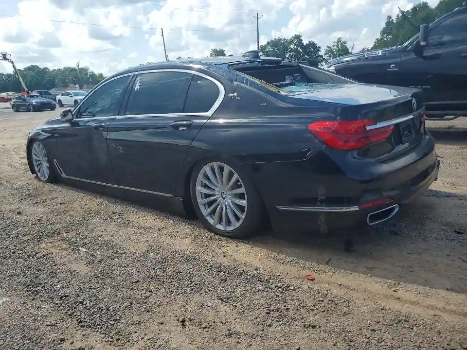 WBA7E2C55HG740100 2017 BMW 7 SERIES-1