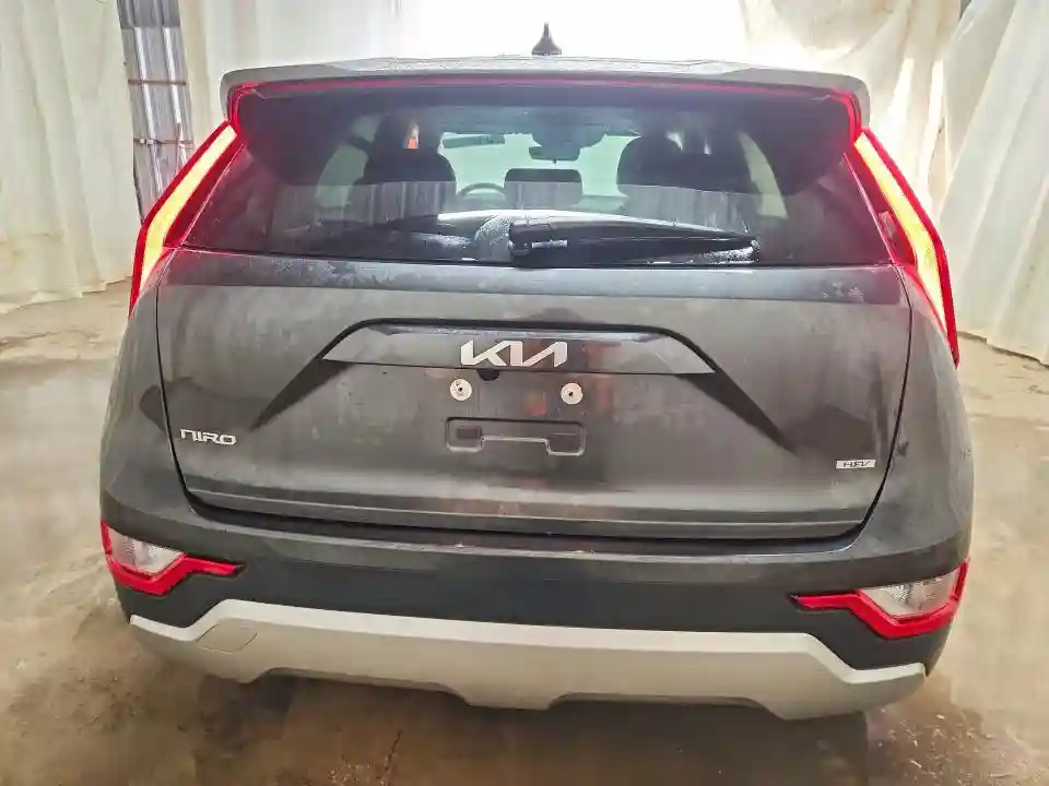 KNDCP3LE1T5332215 2026 KIA NIRO-5