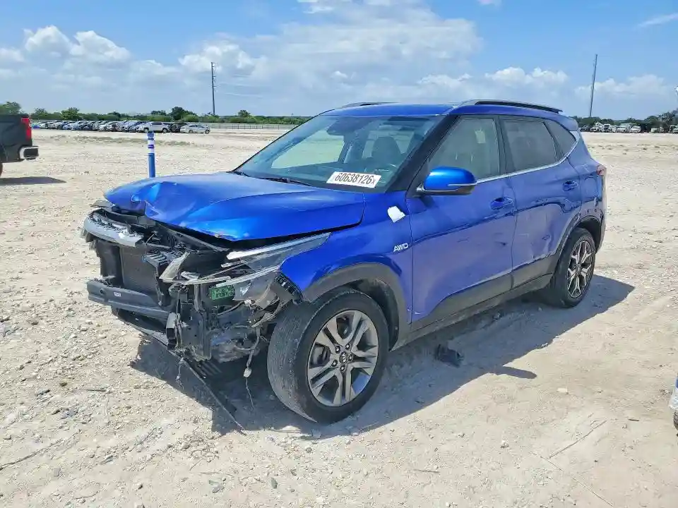 KNDERCAA1M7130001 2021 KIA SELTOS-0
