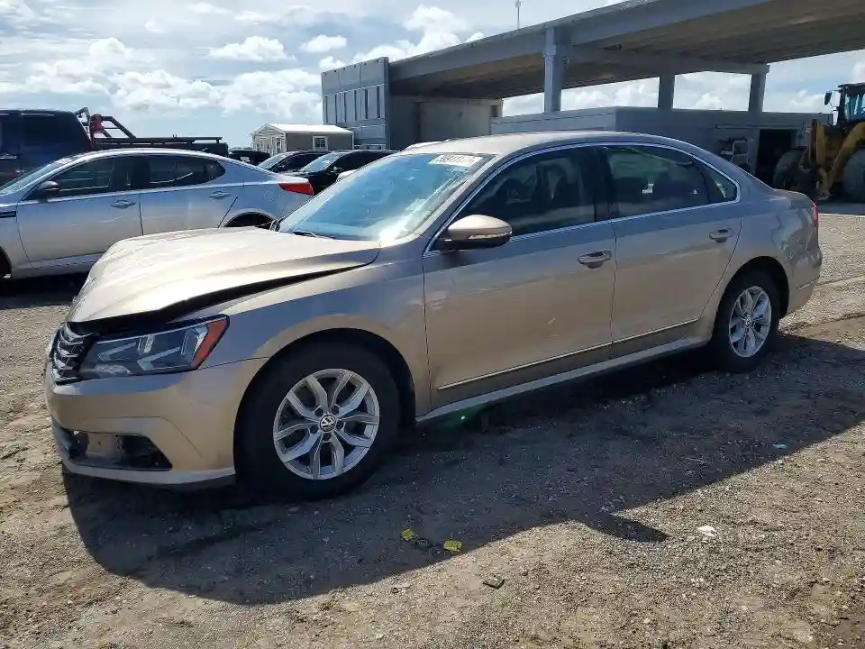 1VWAT7A31GC060260 2016 VOLKSWAGEN PASSAT-0