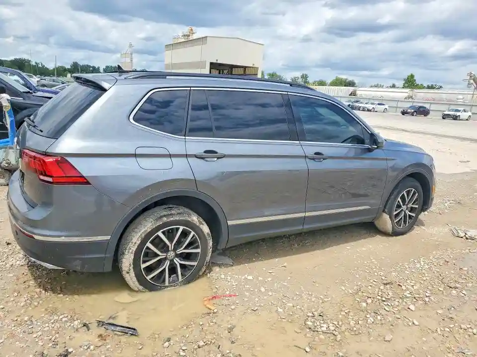 3VV3B7AX1MM081834 2021 VOLKSWAGEN TIGUAN-2