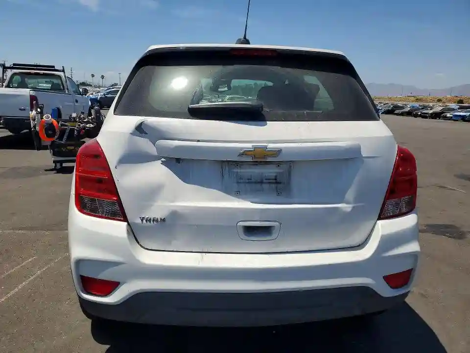 3GNCJKSB4HL270522 2017 CHEVROLET TRAX-5