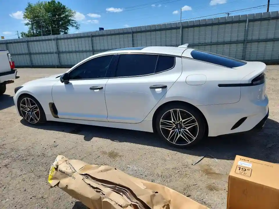 KNAE55LC7P6134339 2023 KIA STINGER-1
