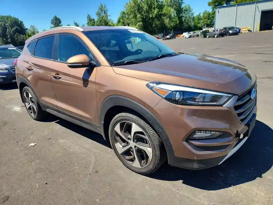 KM8J3CA20GU188837 2016 HYUNDAI TUCSON-3
