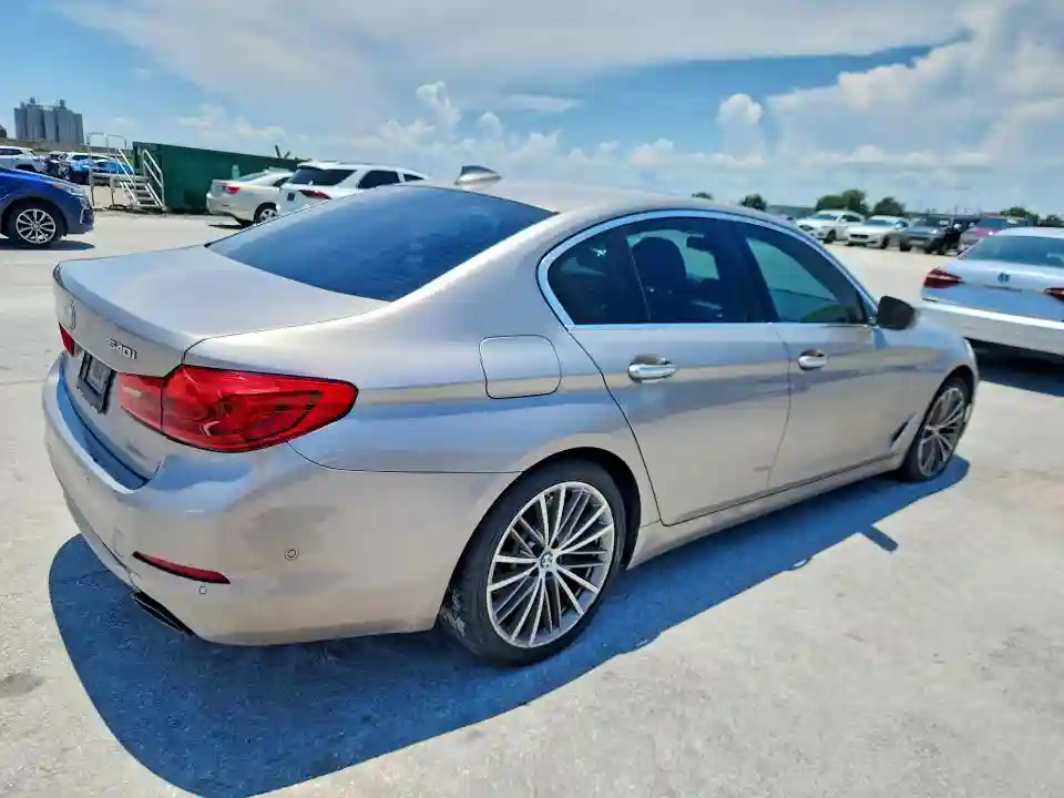 WBAJE5C58JWA93066 2018 BMW 5 SERIES-2