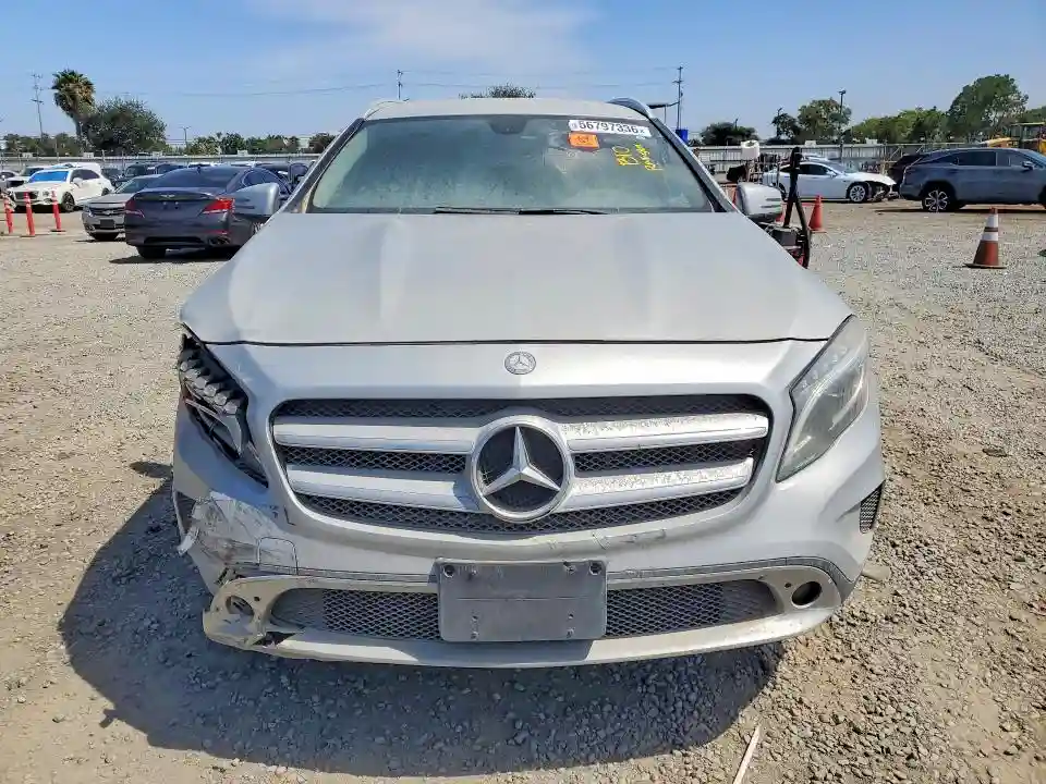 WDCTG4GB7FJ053637 2015 MERCEDES-BENZ GLA-CLASS-4