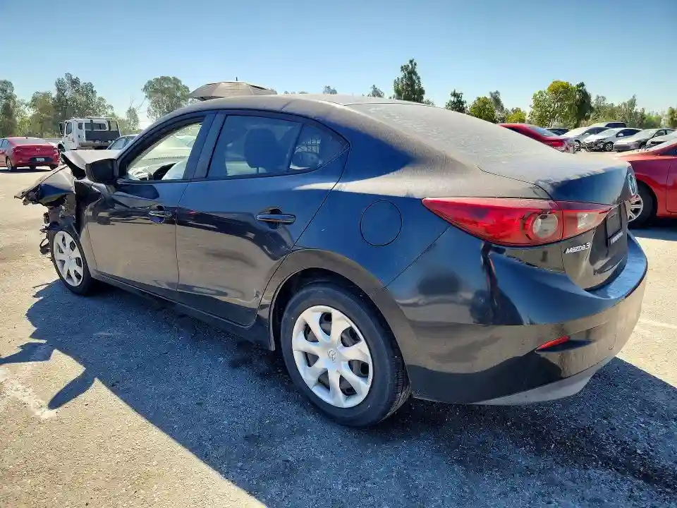 3MZBN1U74HM157351 2017 MAZDA 3-1