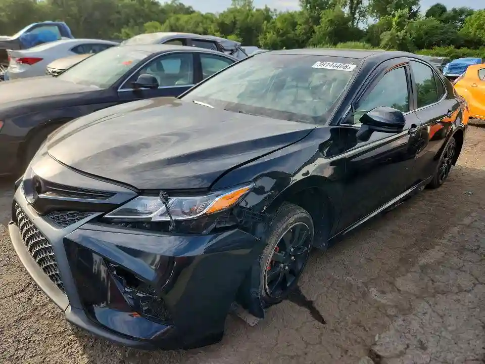 4T1B11HK5JU556795 2018 TOYOTA CAMRY-0