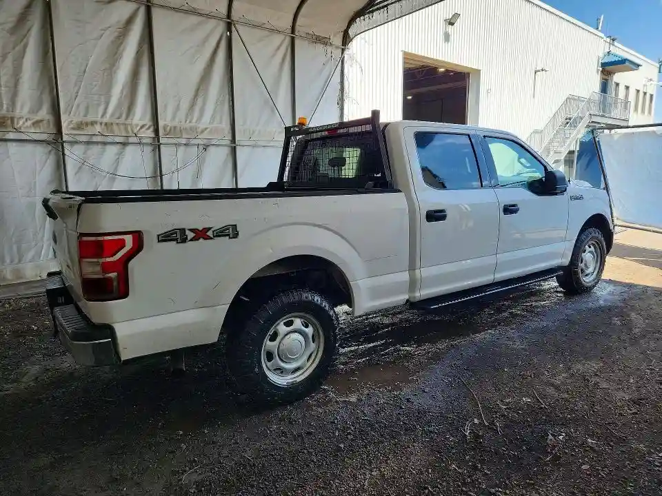 1FTFW1E51JKF24556 2018 FORD F-150-2