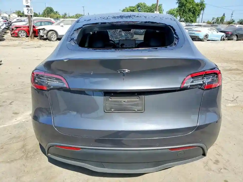 5YJYGDEF1LF000114 2020 TESLA MODEL Y-5
