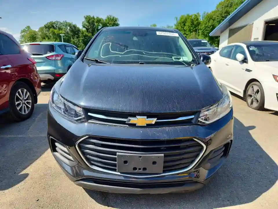 KL7CJKSB2LB087832 2020 CHEVROLET TRAX-4