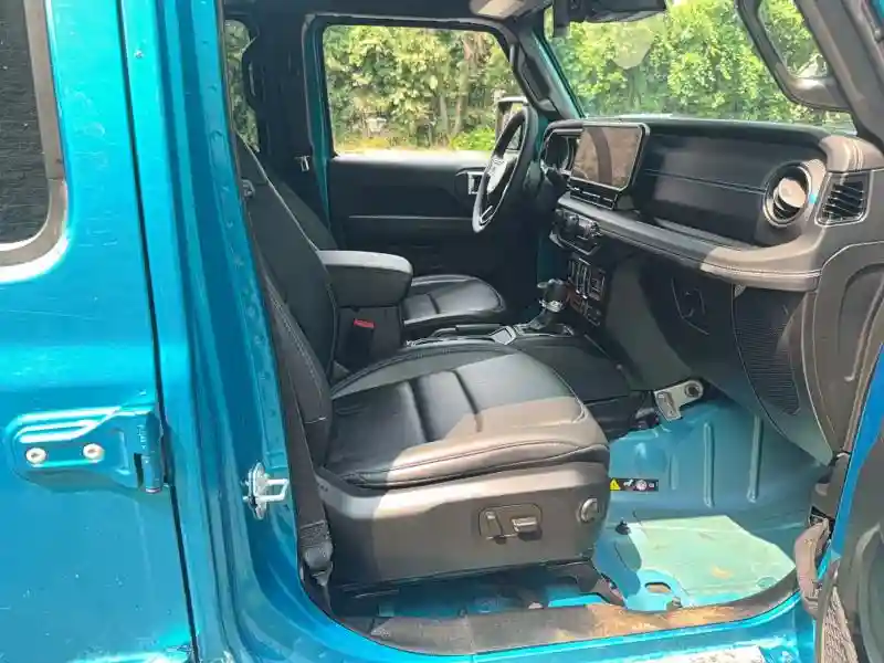 1C4RJXR62RW199292 2024 JEEP WRANGLER-4