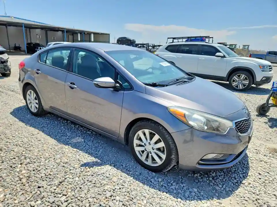 KNAFX4A6XG5443217 2016 KIA FORTE-3