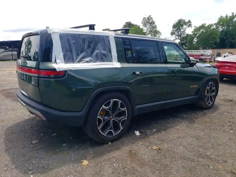 7PDSGABLXPN020988 2023 RIVIAN RIS-2