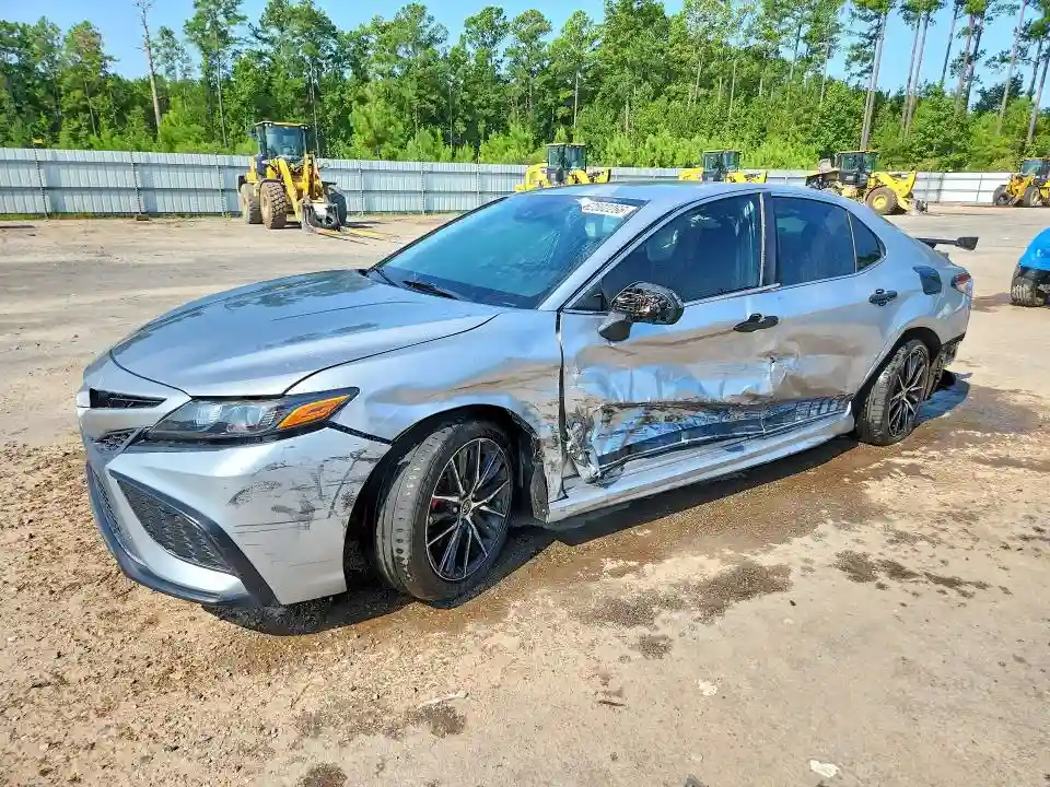 4T1G11AK0MU520615 2021 TOYOTA CAMRY-0
