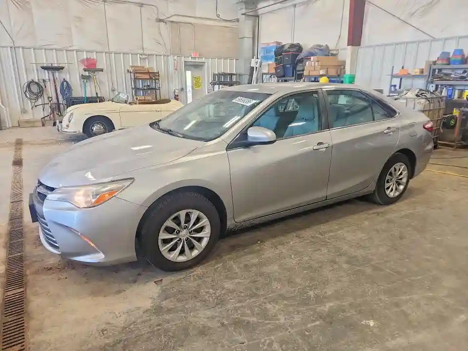 4T1BF1FK8HU723892 2017 TOYOTA CAMRY-0