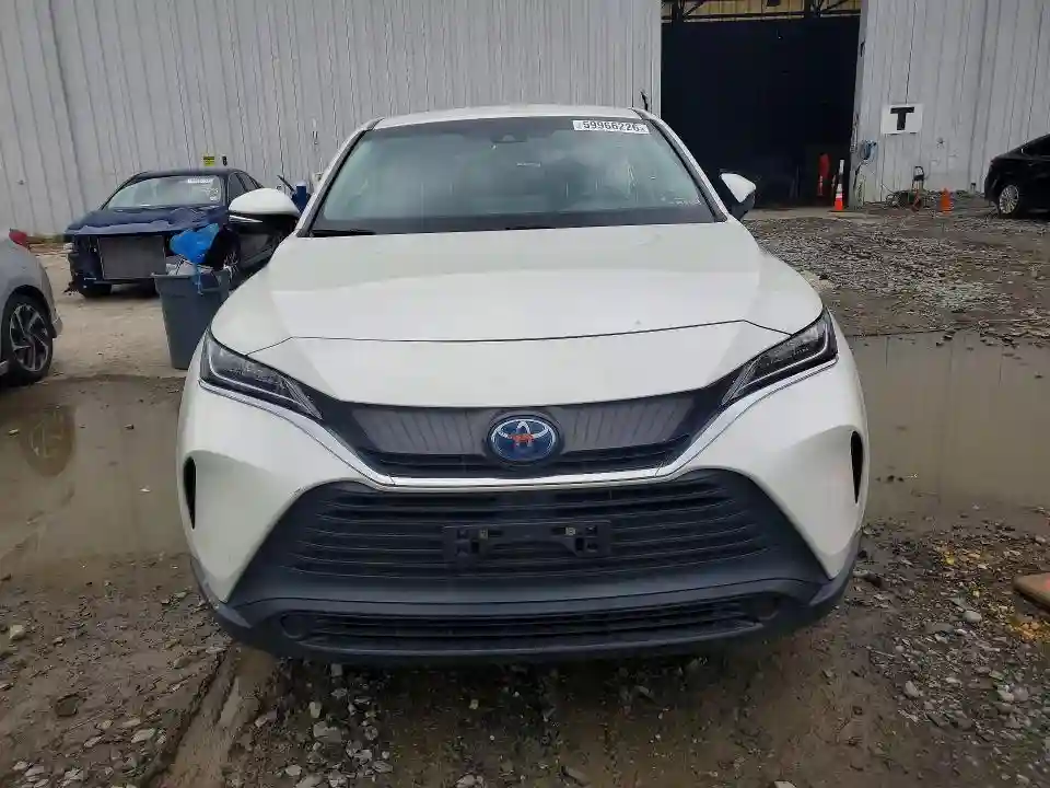 JTEAAAAH8MJ011531 2021 TOYOTA VENZA-4