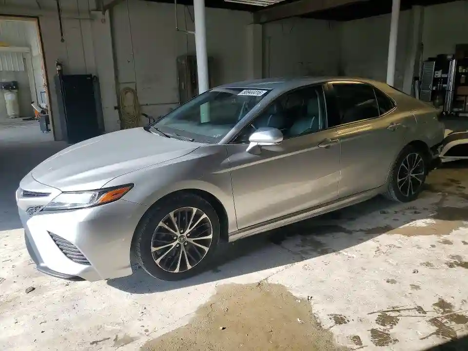JTNB11HK6J3029760 2018 TOYOTA CAMRY-0