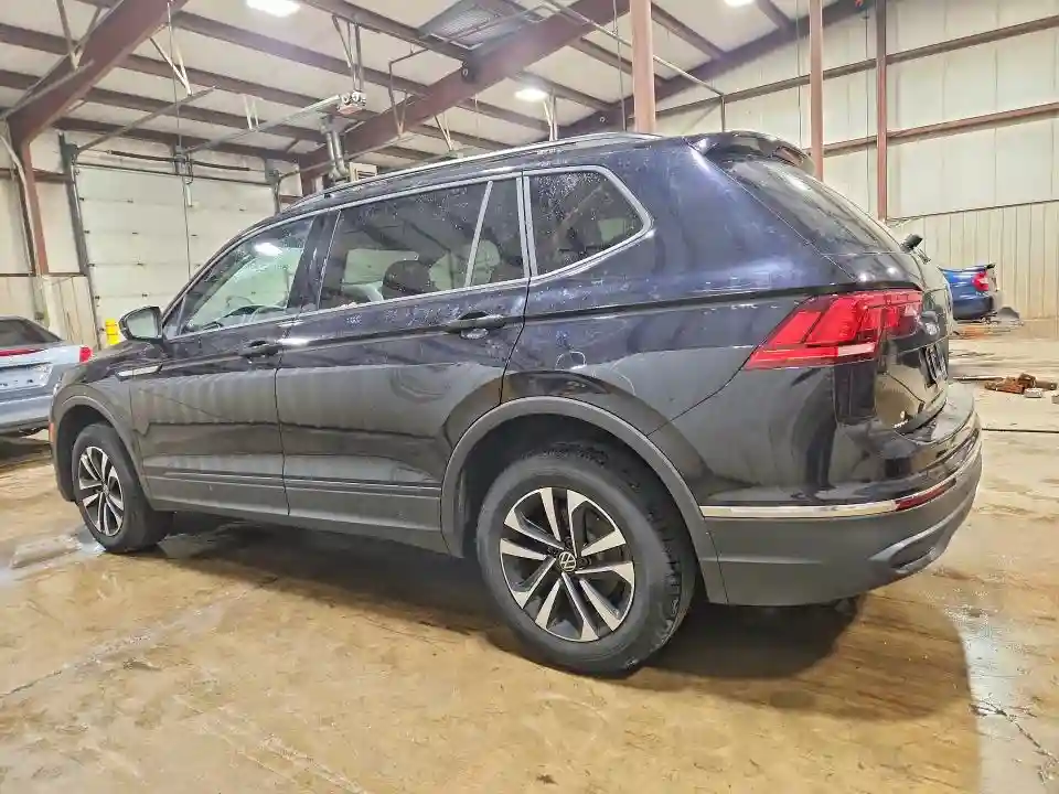 3VVFB7AX0PM017379 2023 VOLKSWAGEN TIGUAN-1