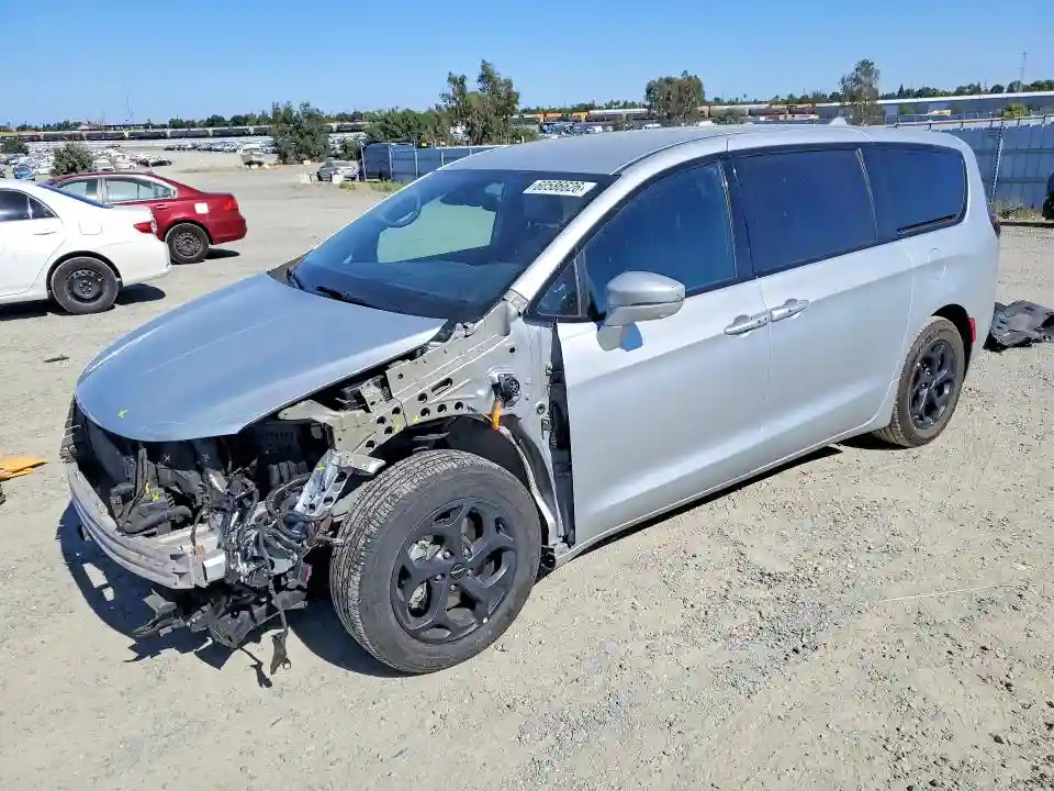 2C4RC1L74NR183655 2022 CHRYSLER PACIFICA-0