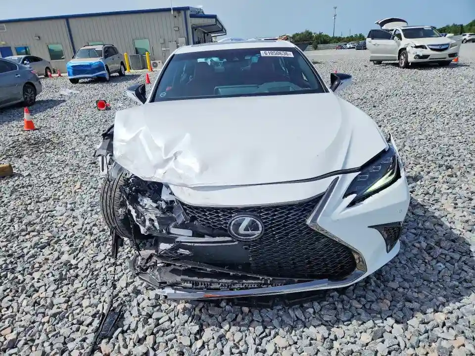58AJZ1B12RU173910 2024 LEXUS ES-4
