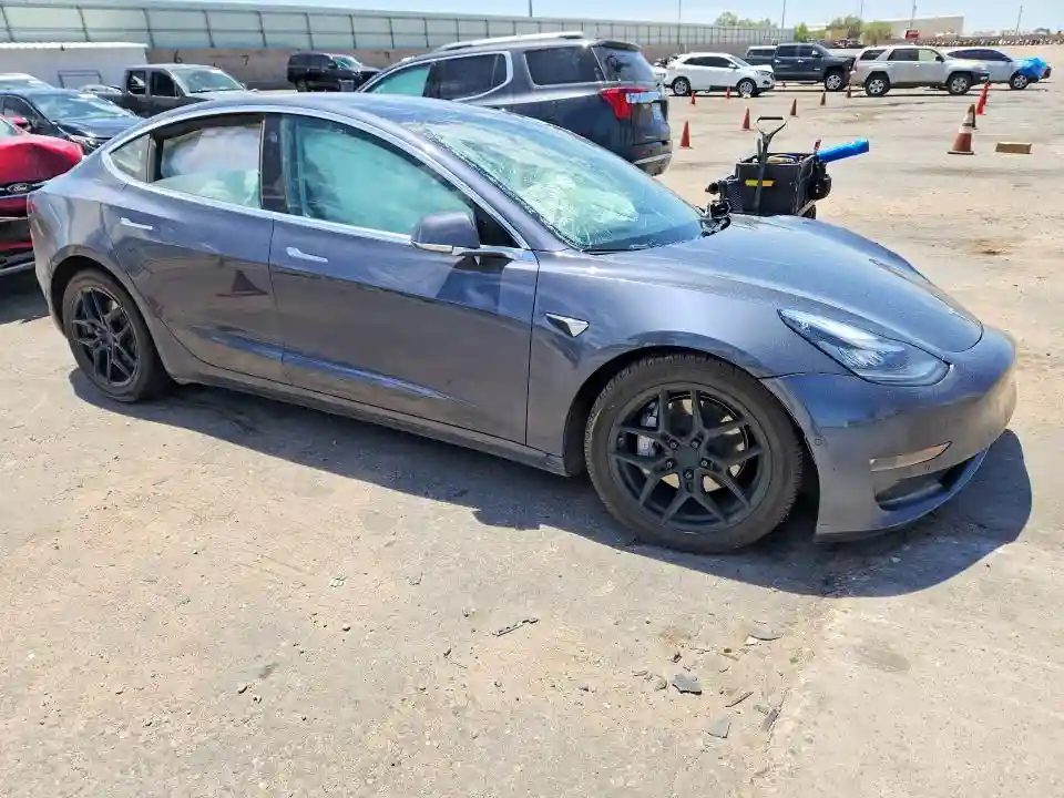 5YJ3E1EB2LF620238 2020 TESLA MODEL 3-3