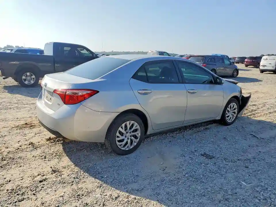 5YFBURHE6KP871303 2019 TOYOTA COROLLA-2