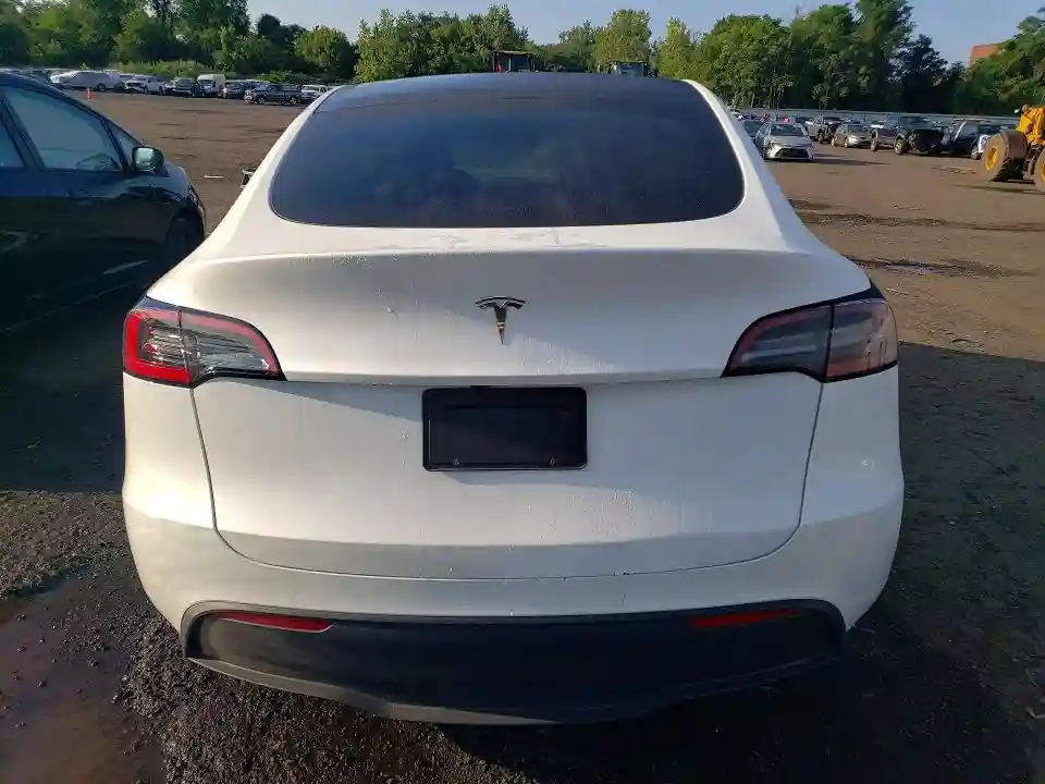 7SAYGDED6PF940819 2023 TESLA MODEL Y-5