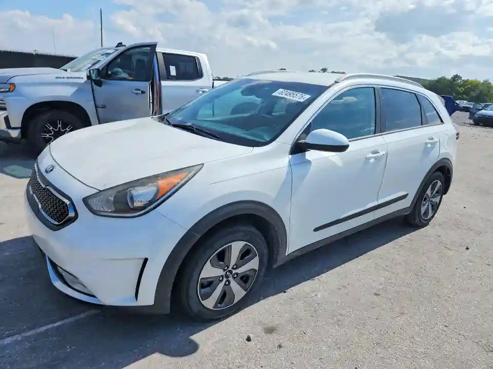 KNDCB3LCXJ5203495 2018 KIA NIRO-0