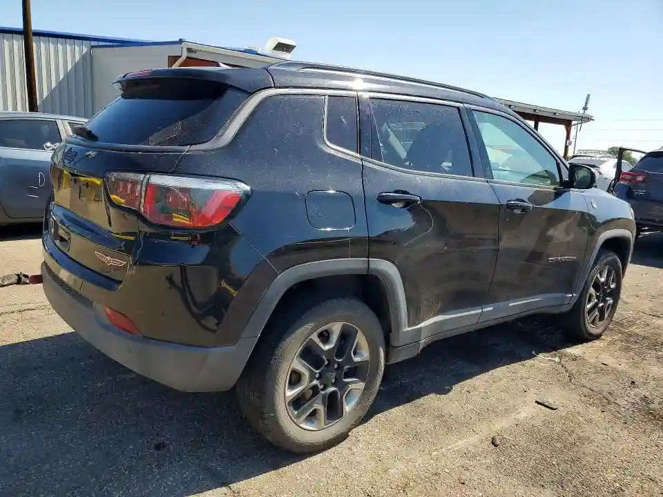 3C4NJDDB6HT641173 2017 JEEP COMPASS-2