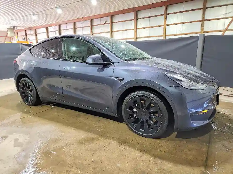 7SAYGDEE0NF386103 2022 TESLA MODEL Y-3