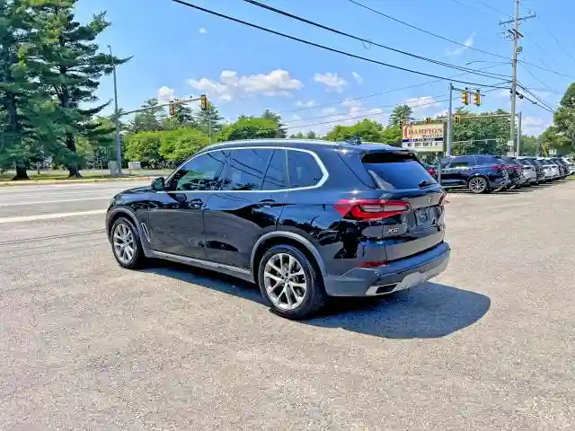5UXCR4C01M9D94830 2021 BMW X5-2