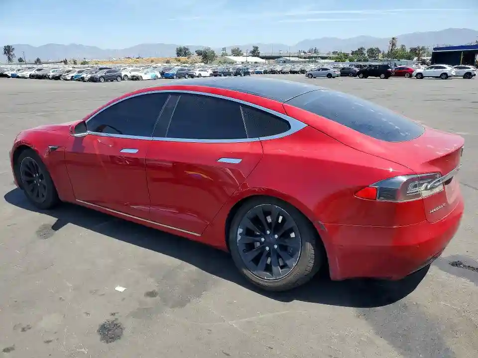 5YJSA1E27JF281321 2018 TESLA MODEL S-1