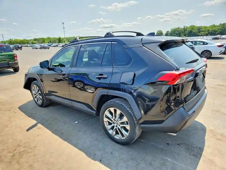 2T3C1RFV4MC122770 2021 TOYOTA RAV4-1
