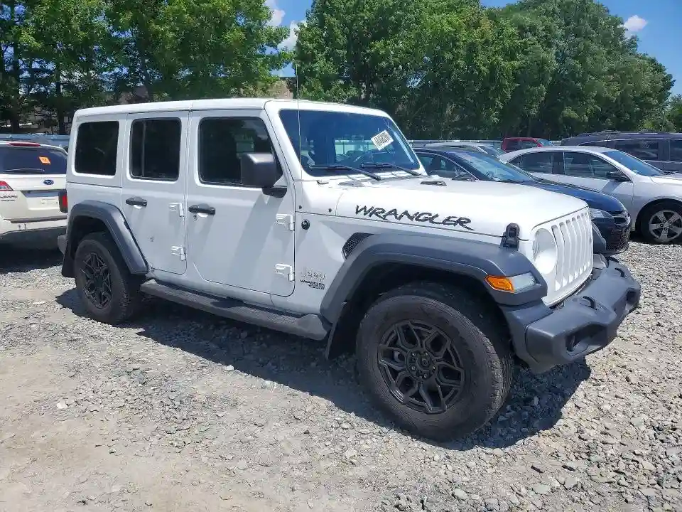 1C4HJXDG1JW104804 2018 JEEP WRANGLER-3