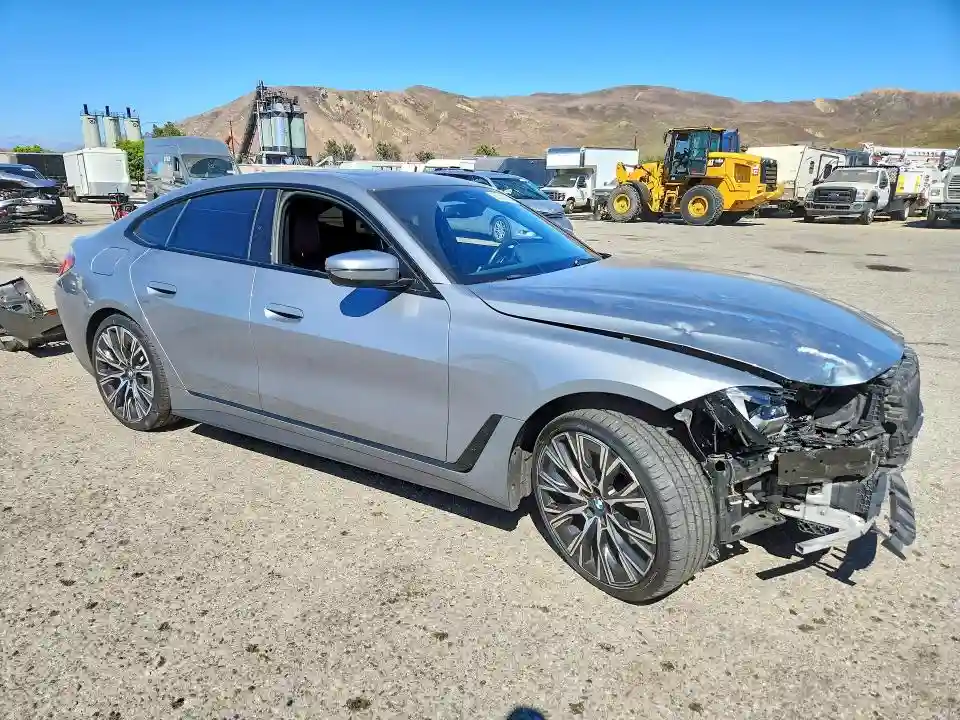 WBA63AV05NFM02761 2022 BMW 4 SERIES-3