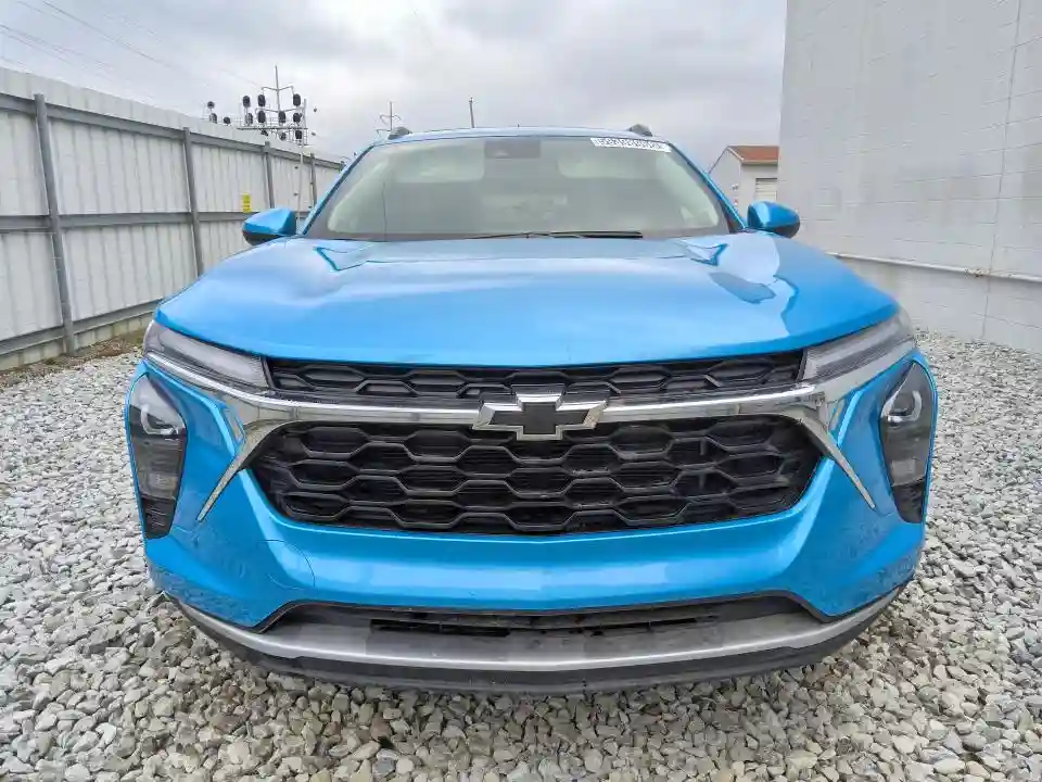 KL77LHEP9SC298413 2025 CHEVROLET TRAX-4