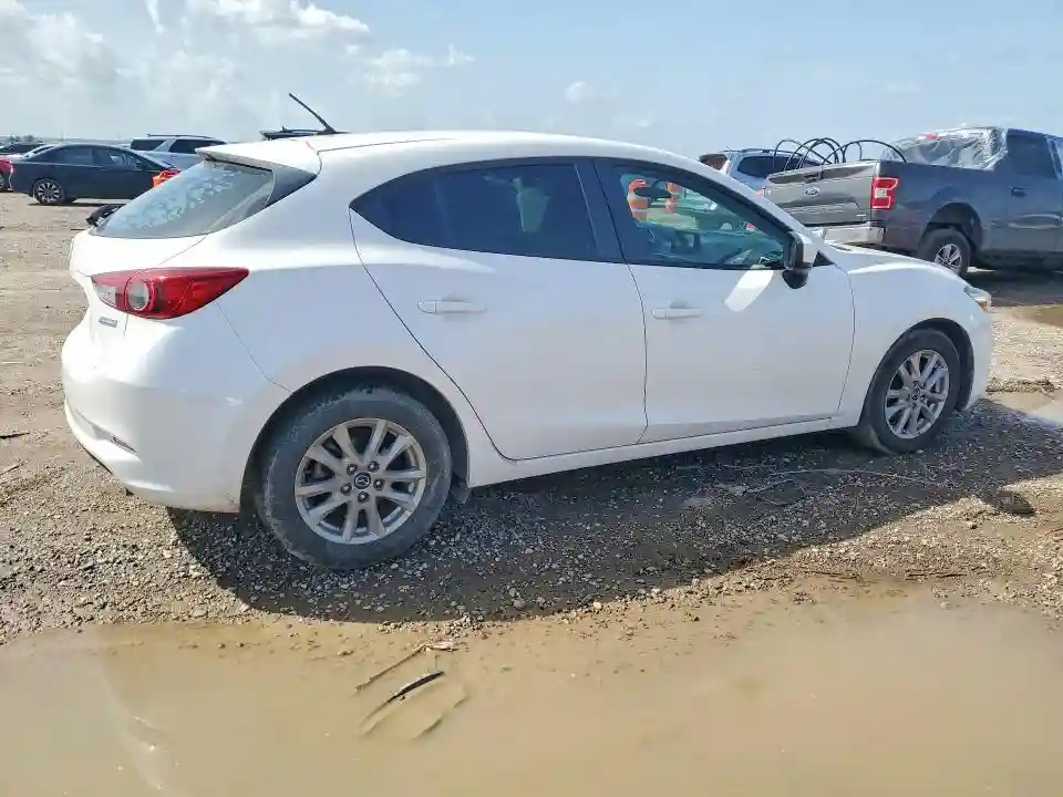3MZBN1K71HM102844 2017 MAZDA 3-2