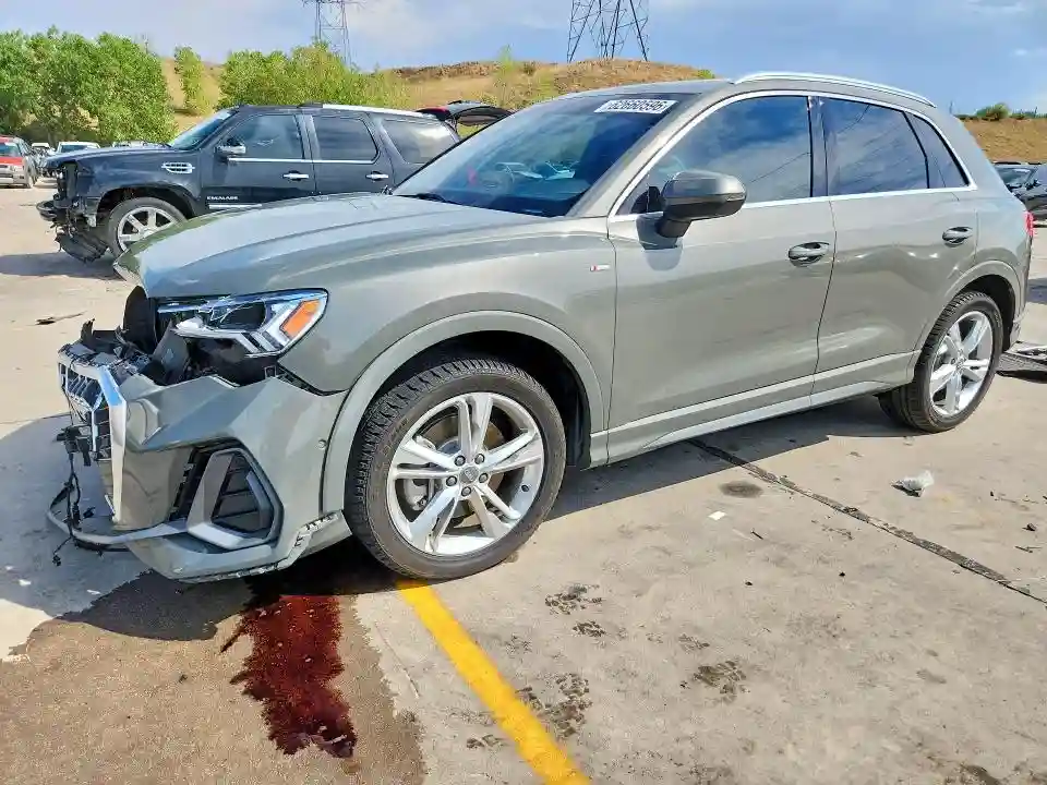 WA1FECF37L1085443 2020 AUDI Q3-0