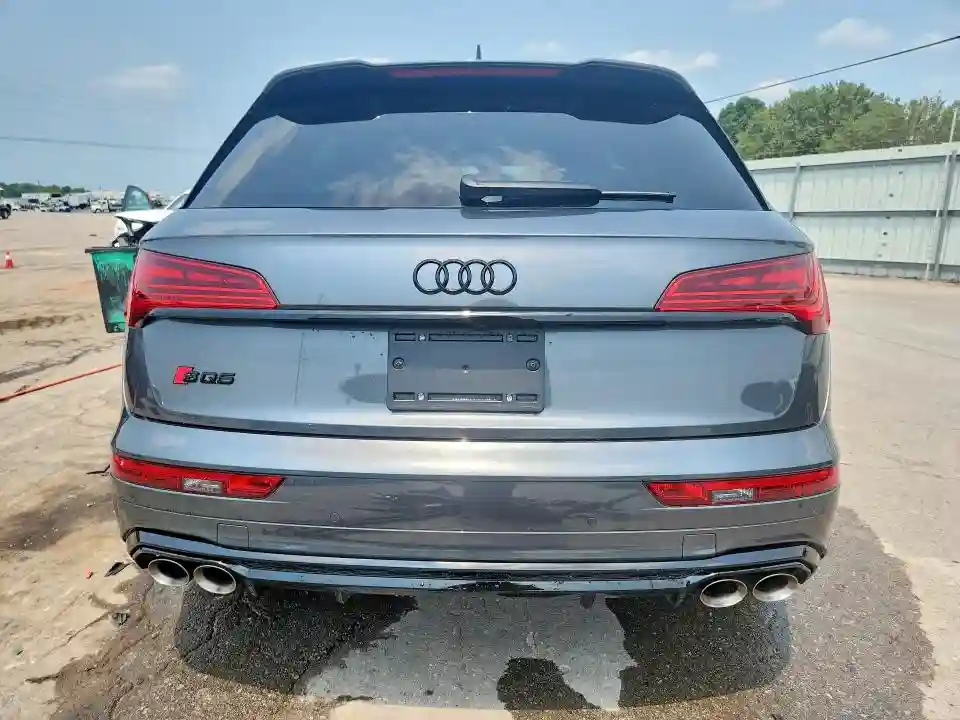 WA1B4AFY9S2051062 2025 AUDI SQ5-5