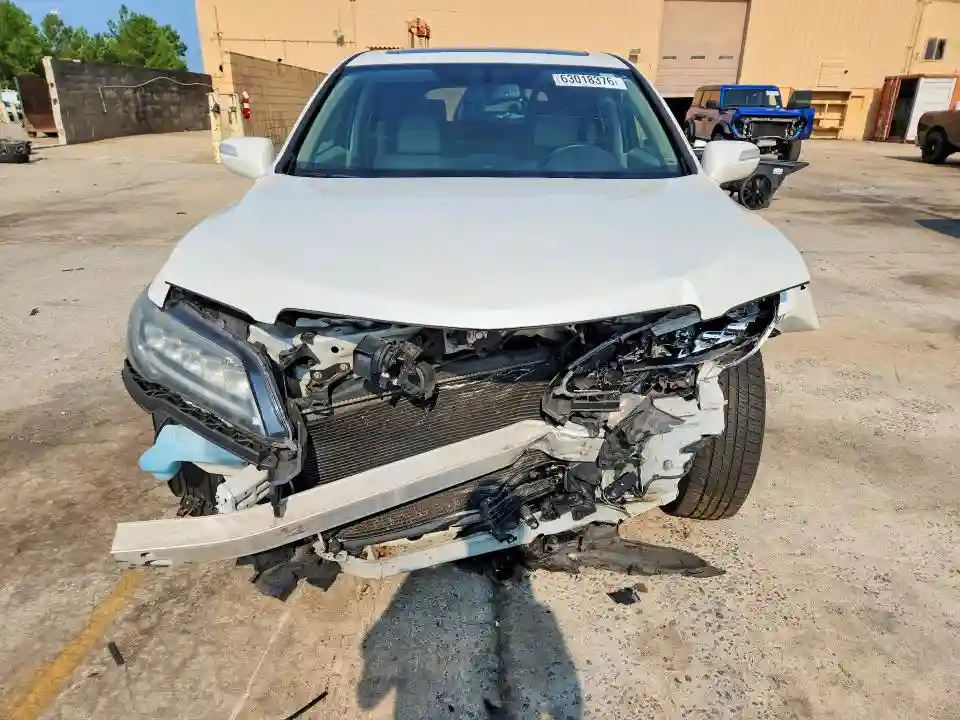 5J8TB3H37JL011974 2018 ACURA RDX-4