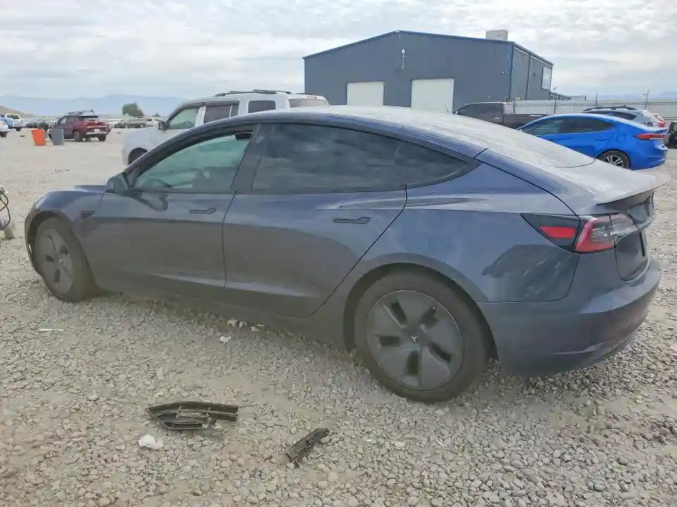 5YJ3E1EB0MF995725 2021 TESLA MODEL 3-1