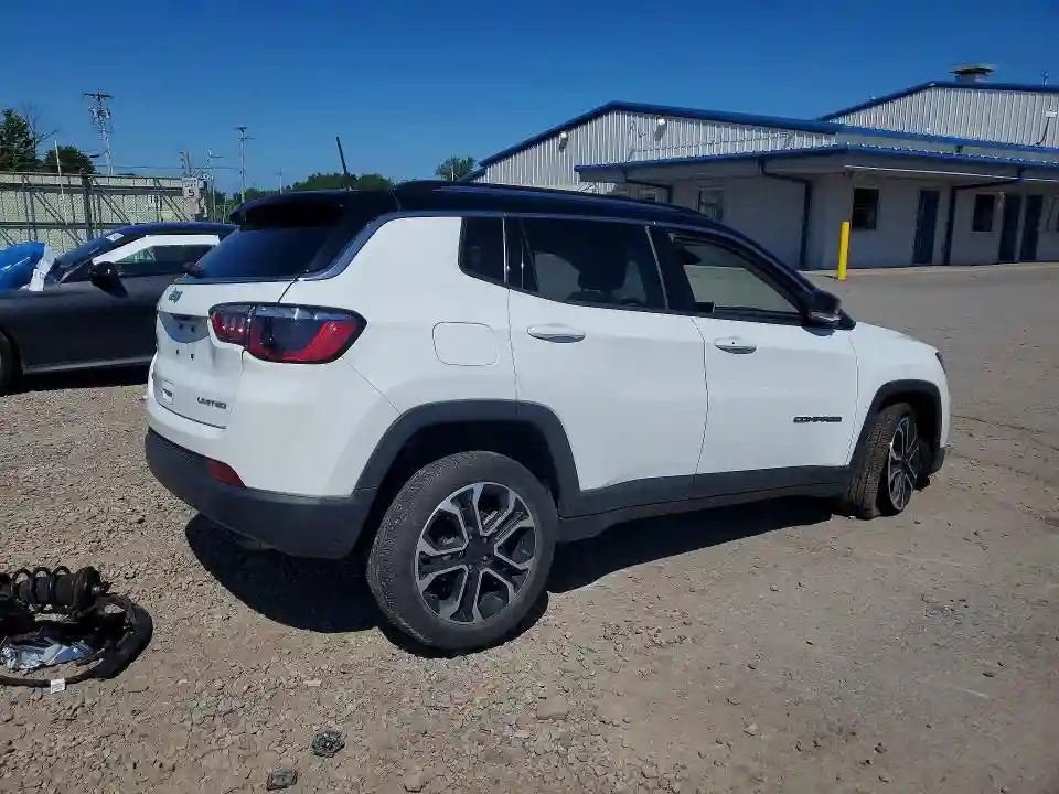 3C4NJDCB9NT183559 2022 JEEP COMPASS-2