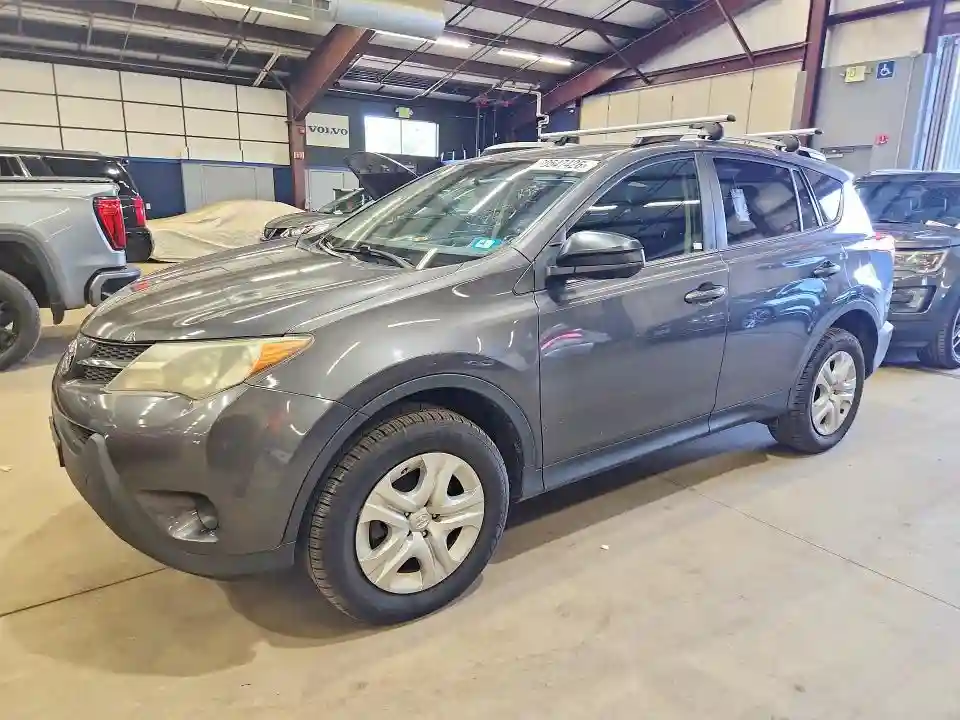 JTMBFREVXFJ040217 2015 TOYOTA RAV4-0