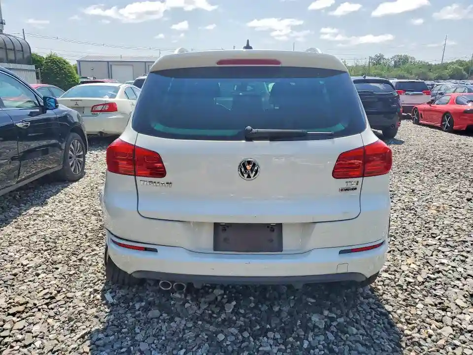 WVGBV7AX2GW609107 2016 VOLKSWAGEN TIGUAN-5