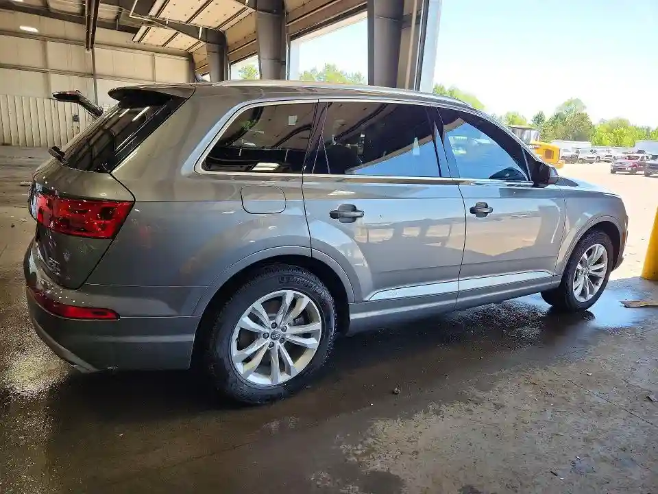 WA1LAAF73HD039247 2017 AUDI Q7-2