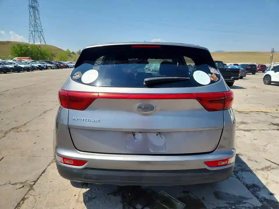 KNDPMCAC6J7325578 2018 KIA SPORTAGE-5